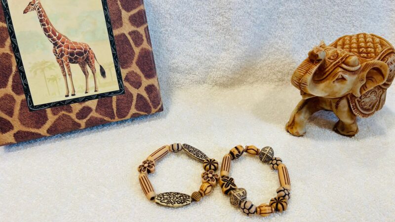 2 Clay Wooden Stretch Bracelets